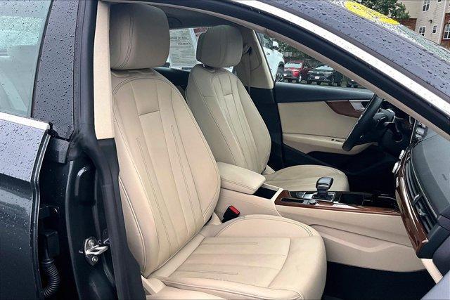 Audi A5 view 7