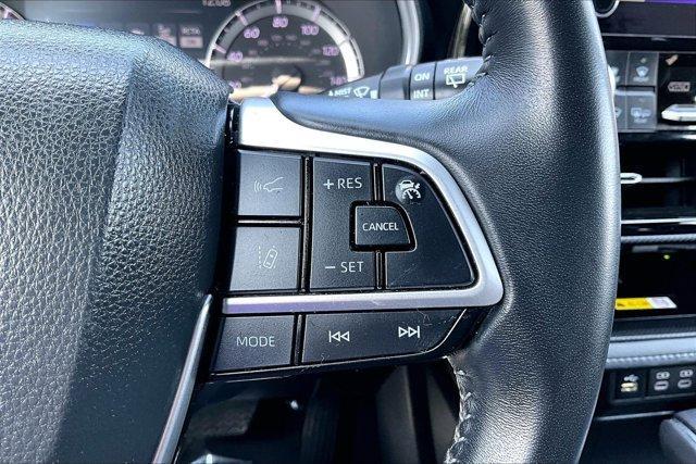 used 2023 Toyota Highlander car, priced at $42,990