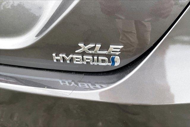 used 2022 Toyota Camry Hybrid car, priced at $28,945