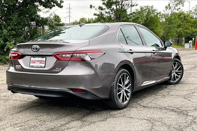 used 2022 Toyota Camry Hybrid car, priced at $28,945
