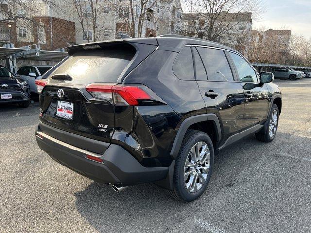 new 2025 Toyota RAV4 car