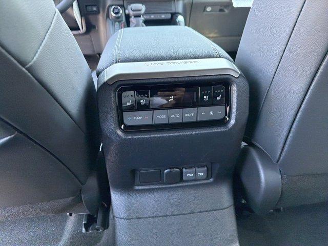 new 2027 Toyota Land Cruiser car