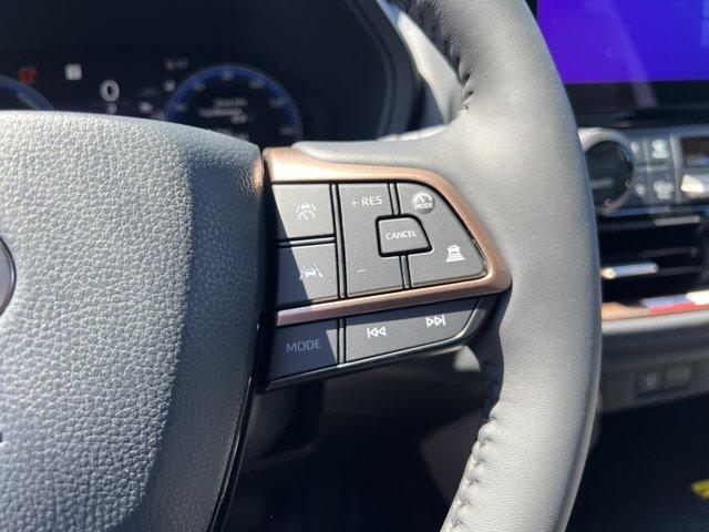 new 2026 Toyota Grand Highlander Hybrid car