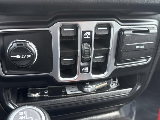 used 2025 Jeep Gladiator car, priced at $42,645