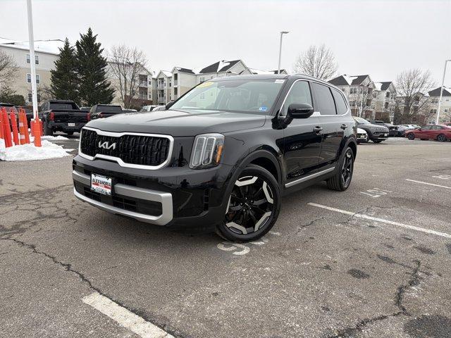 used 2023 Kia Telluride car, priced at $35,250