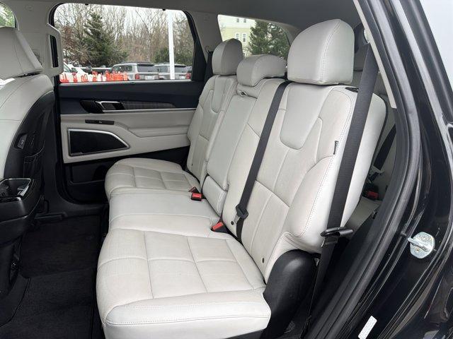 used 2023 Kia Telluride car, priced at $35,250