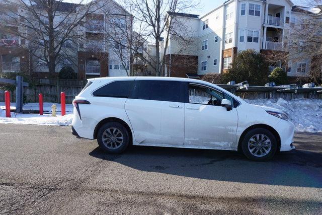 used 2024 Toyota Sienna car, priced at $34,950