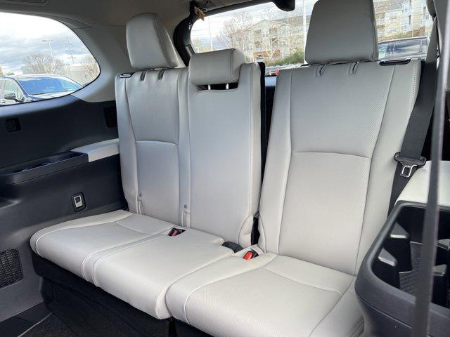 new 2026 Toyota Grand Highlander car