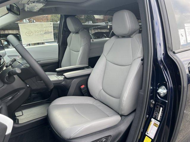 new 2026 Toyota Sienna car