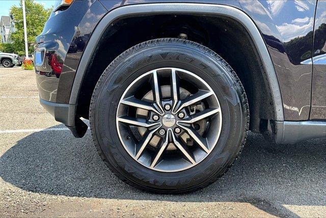 used 2018 Jeep Grand Cherokee car, priced at $17,445