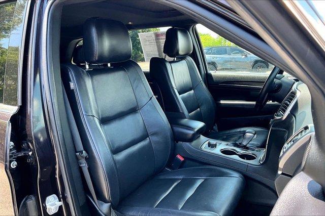 used 2018 Jeep Grand Cherokee car, priced at $17,445