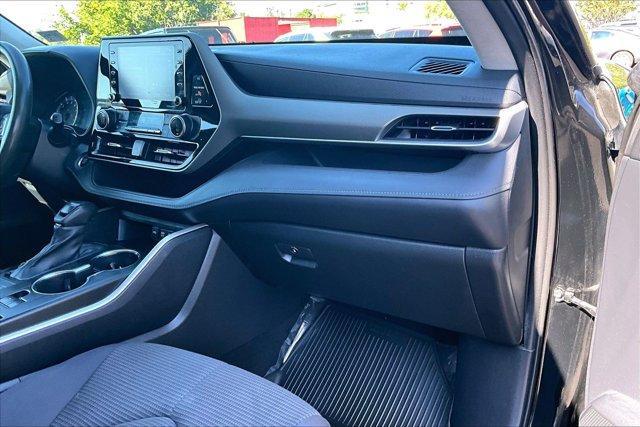 used 2021 Toyota Highlander car, priced at $25,427