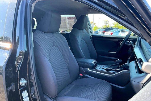 used 2021 Toyota Highlander car, priced at $25,427