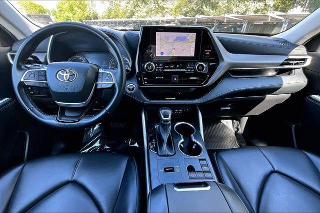 used 2023 Toyota Highlander Hybrid car, priced at $37,495