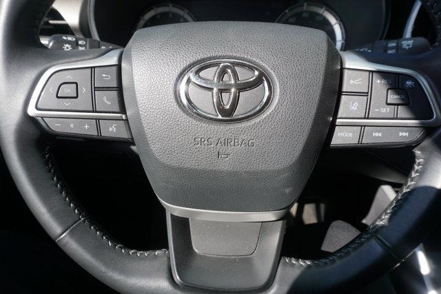 used 2023 Toyota Highlander car, priced at $37,470