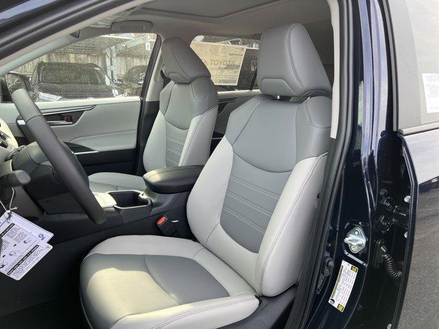 new 2025 Toyota RAV4 car