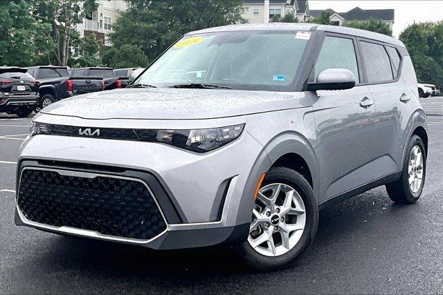 used 2025 Kia Soul car, priced at $18,990