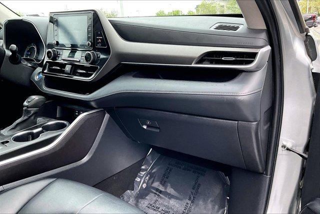 used 2022 Toyota Highlander Hybrid car, priced at $35,950