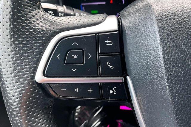 used 2023 Toyota Sienna car, priced at $40,490