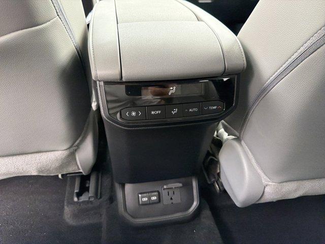 new 2026 Toyota Highlander car