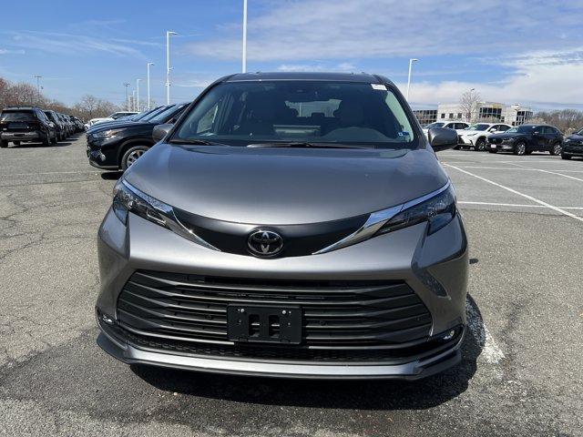 new 2026 Toyota Sienna car, priced at $47,940