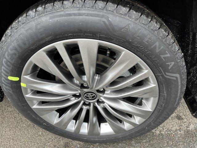 new 2026 Toyota Highlander Hybrid car