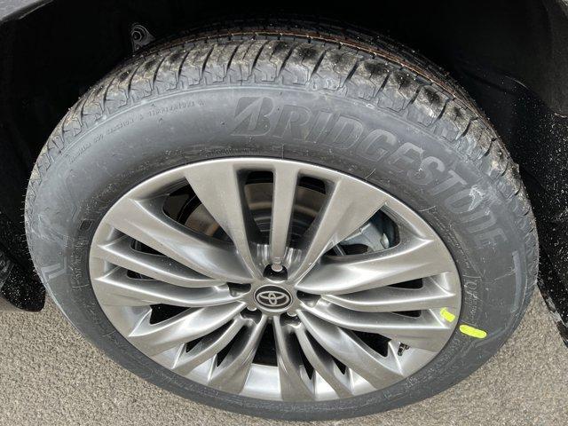 new 2026 Toyota Highlander Hybrid car, priced at $56,858