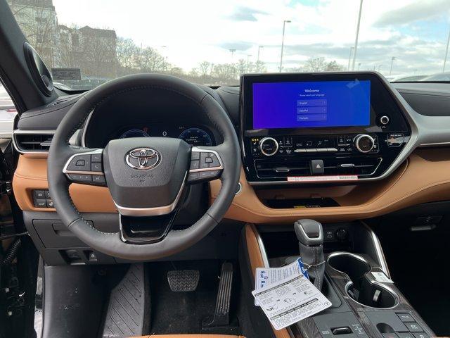 new 2026 Toyota Highlander Hybrid car, priced at $56,858