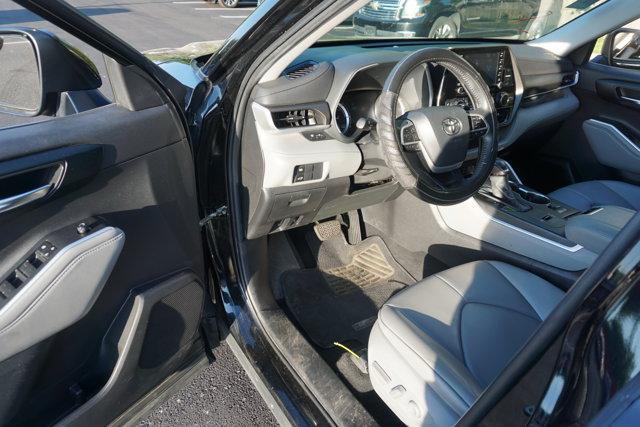 used 2022 Toyota Highlander Hybrid car, priced at $34,945