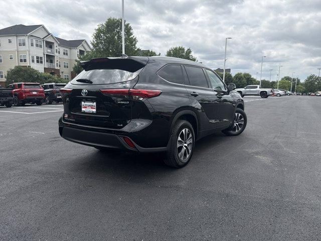 used 2022 Toyota Highlander Hybrid car, priced at $34,945