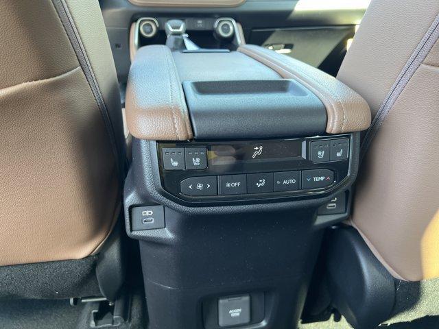 new 2026 Toyota Grand Highlander car