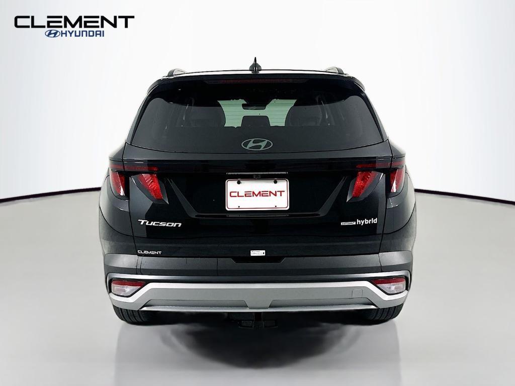 new 2026 Hyundai TUCSON Hybrid car, priced at $32,150