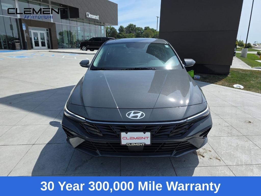 new 2025 Hyundai Elantra car, priced at $25,776