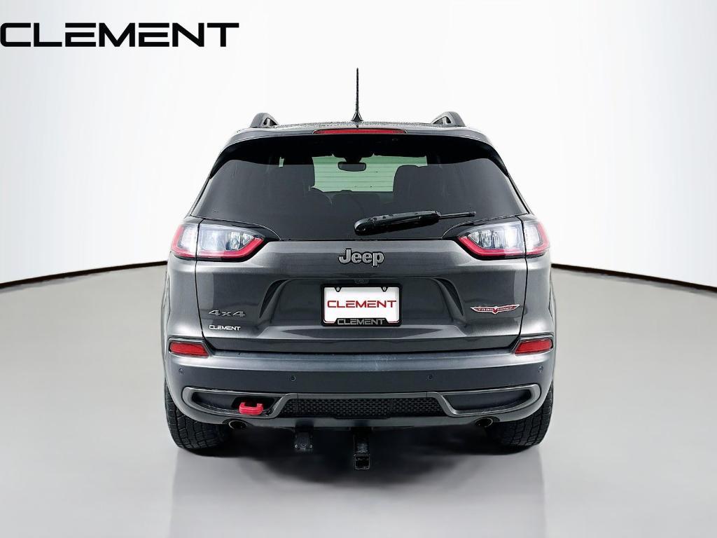 used 2019 Jeep Cherokee car, priced at $15,139