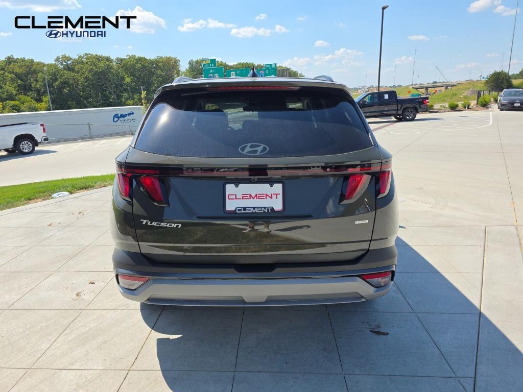 new 2026 Hyundai Tucson car, priced at $33,029