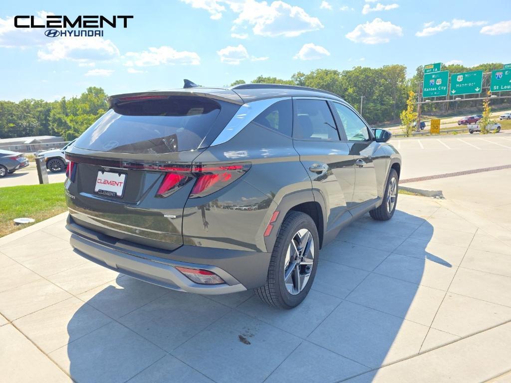 new 2026 Hyundai Tucson car, priced at $33,029