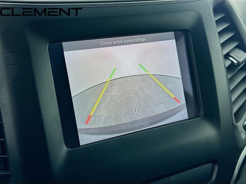 used 2019 Jeep Cherokee car, priced at $14,161