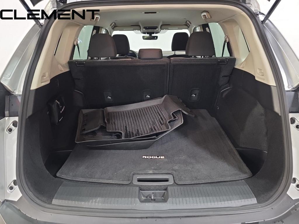 used 2022 Nissan Rogue car, priced at $17,292