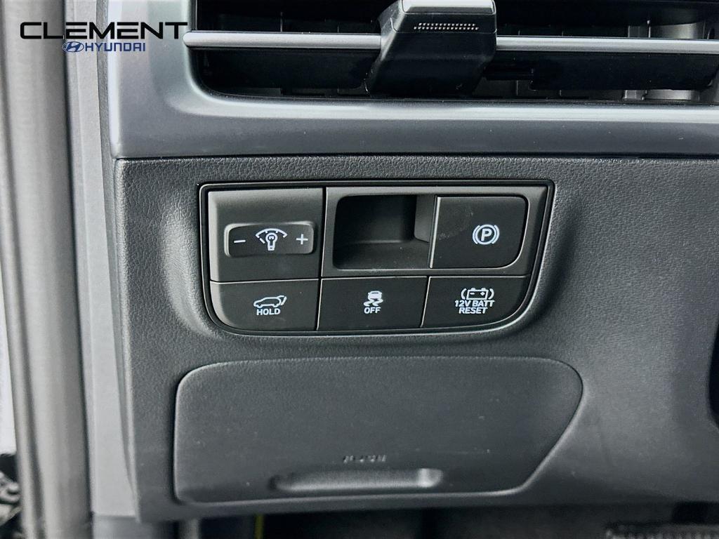 new 2026 Hyundai TUCSON Hybrid car, priced at $39,411