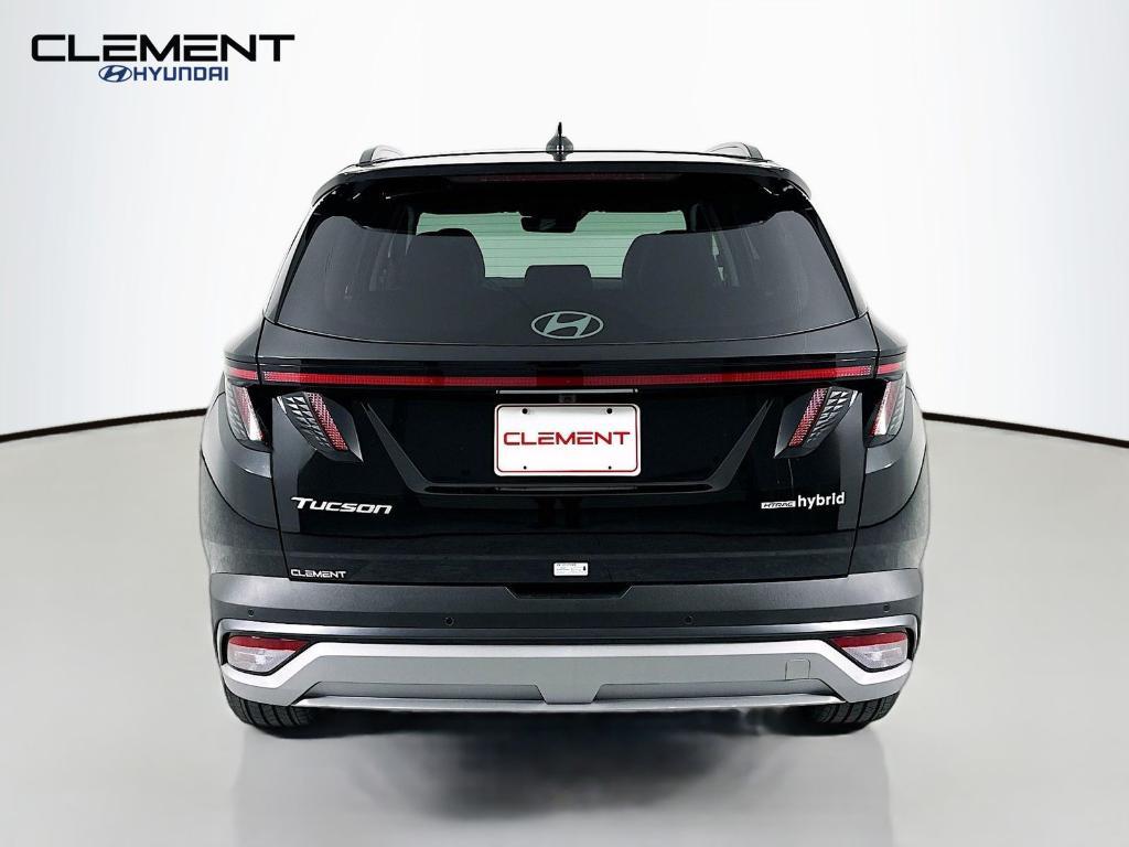 new 2026 Hyundai TUCSON Hybrid car, priced at $39,411