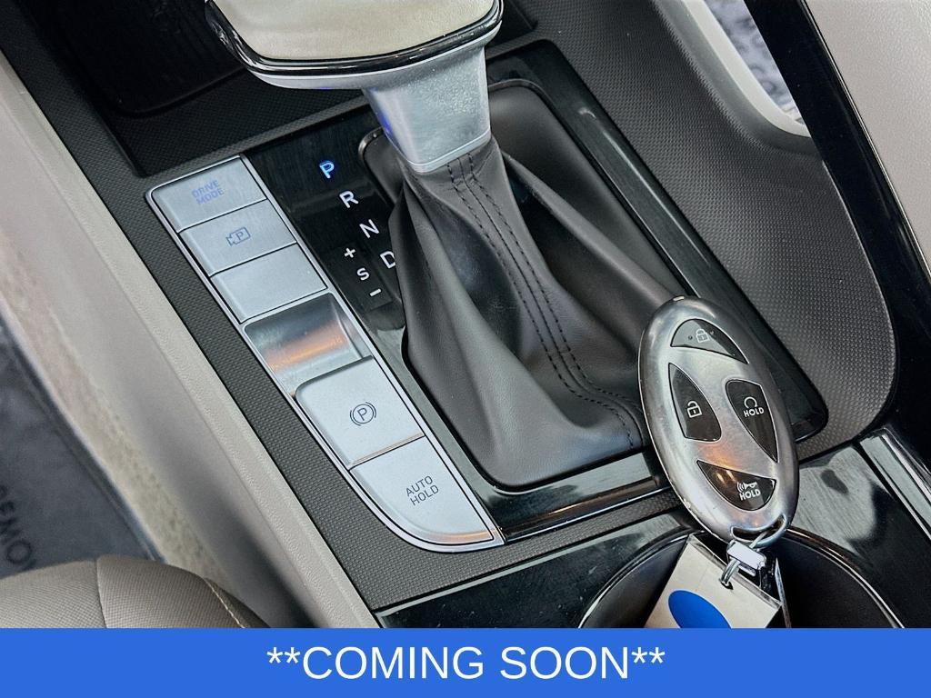 used 2024 Hyundai Elantra car, priced at $21,994