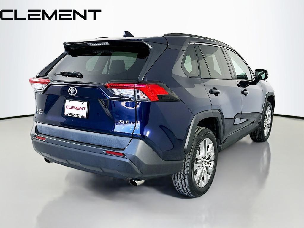 used 2020 Toyota RAV4 car, priced at $25,986