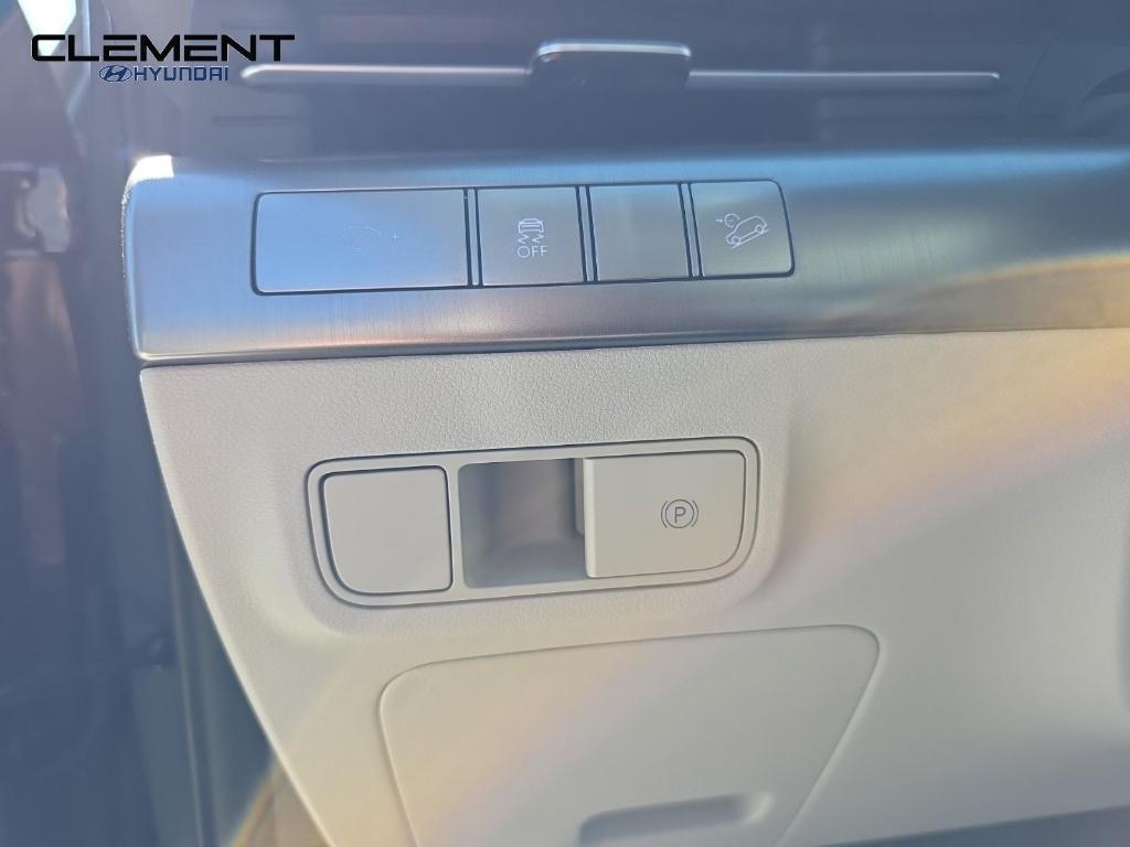 new 2026 Hyundai Kona car, priced at $28,674