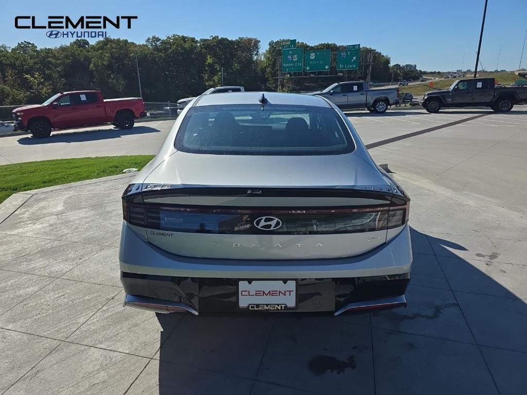 new 2026 Hyundai Sonata car, priced at $30,732
