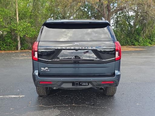 used 2025 Ford Expedition car, priced at $64,375