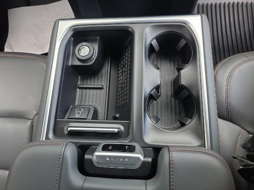 used 2025 Ford Expedition car, priced at $64,375