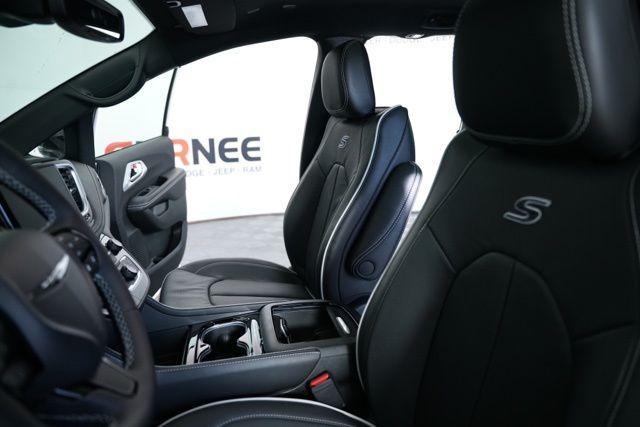 new 2026 Chrysler Pacifica car, priced at $46,990