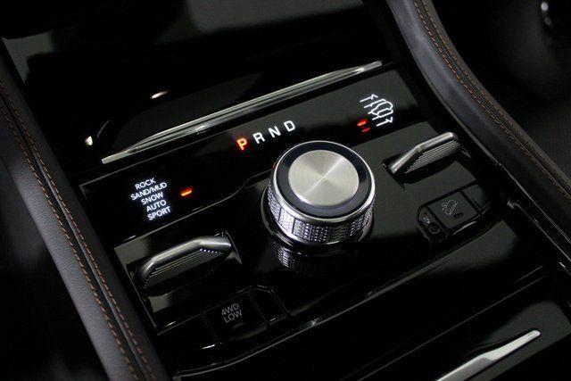 new 2026 Jeep Grand Cherokee car, priced at $60,833