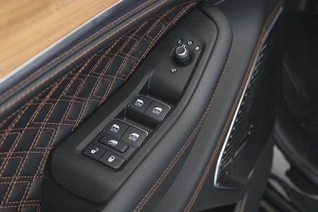 new 2026 Jeep Grand Cherokee car, priced at $60,833