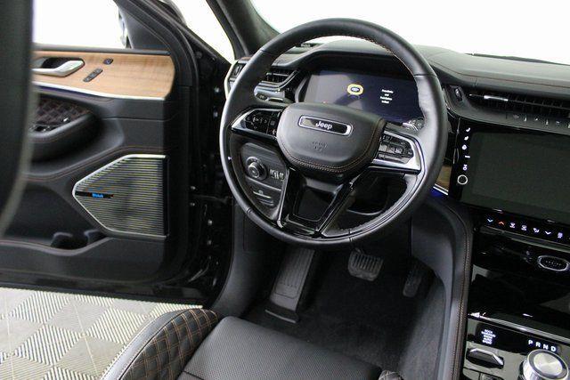 new 2026 Jeep Grand Cherokee car, priced at $60,833
